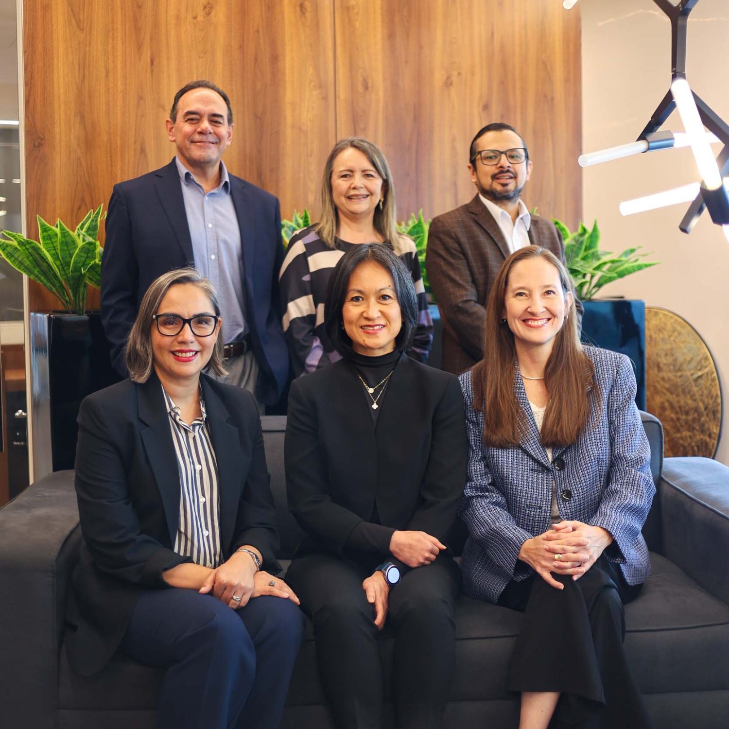 En Sunbelt Central America brindamos soluciones estratégicas para empresarios que buscan maximizar el valor de sus negocios y concretar transacciones exitosas en mercados clave de la región.