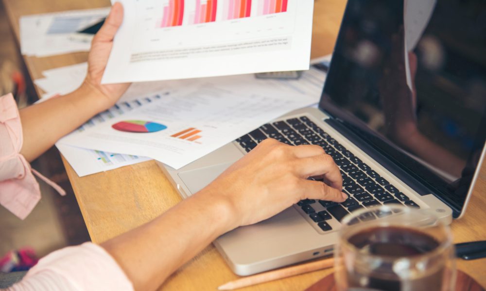 esta-pensando-comprar-un-negocio-scaled